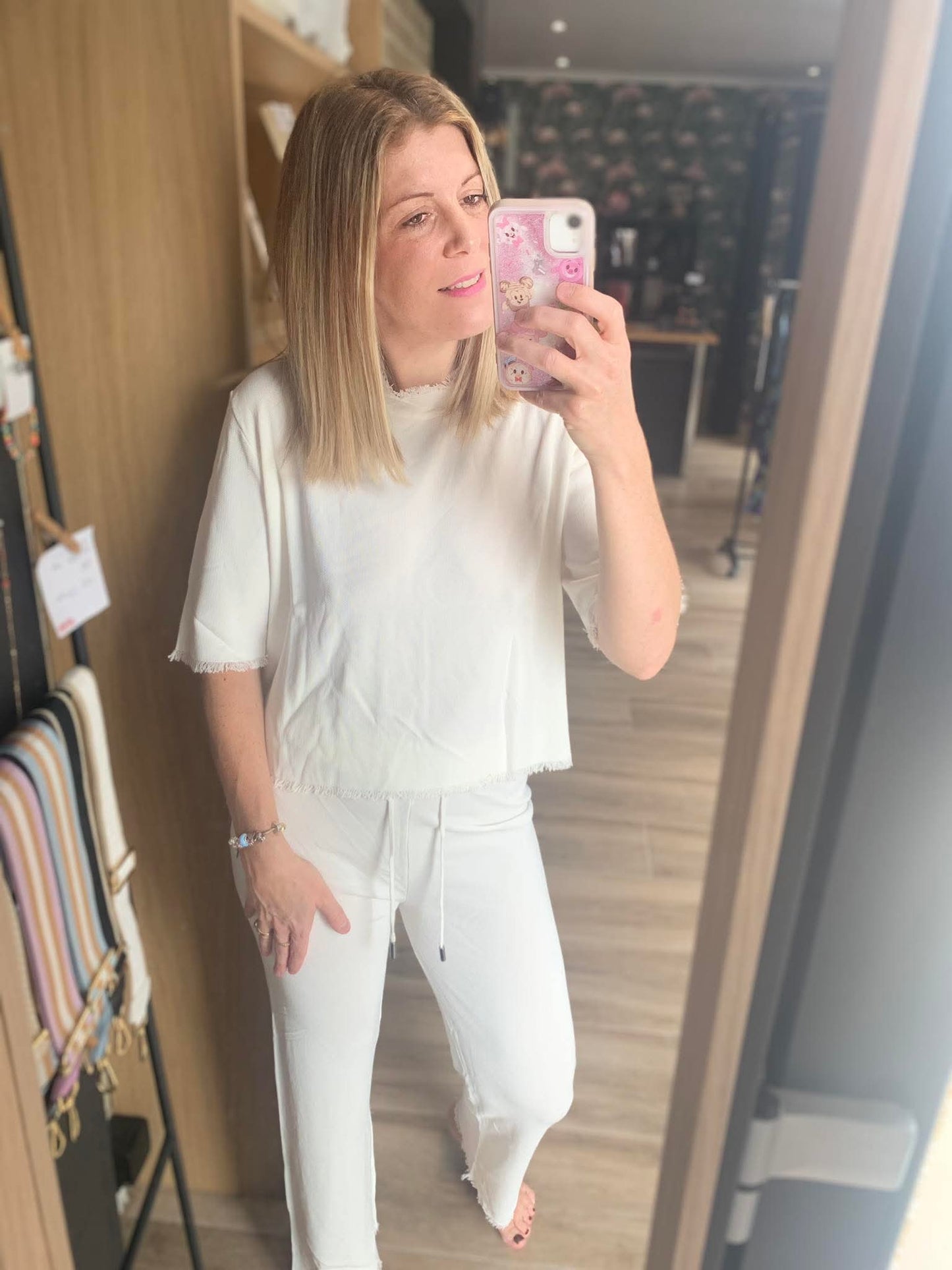 Ensemble fluide blanc cassé