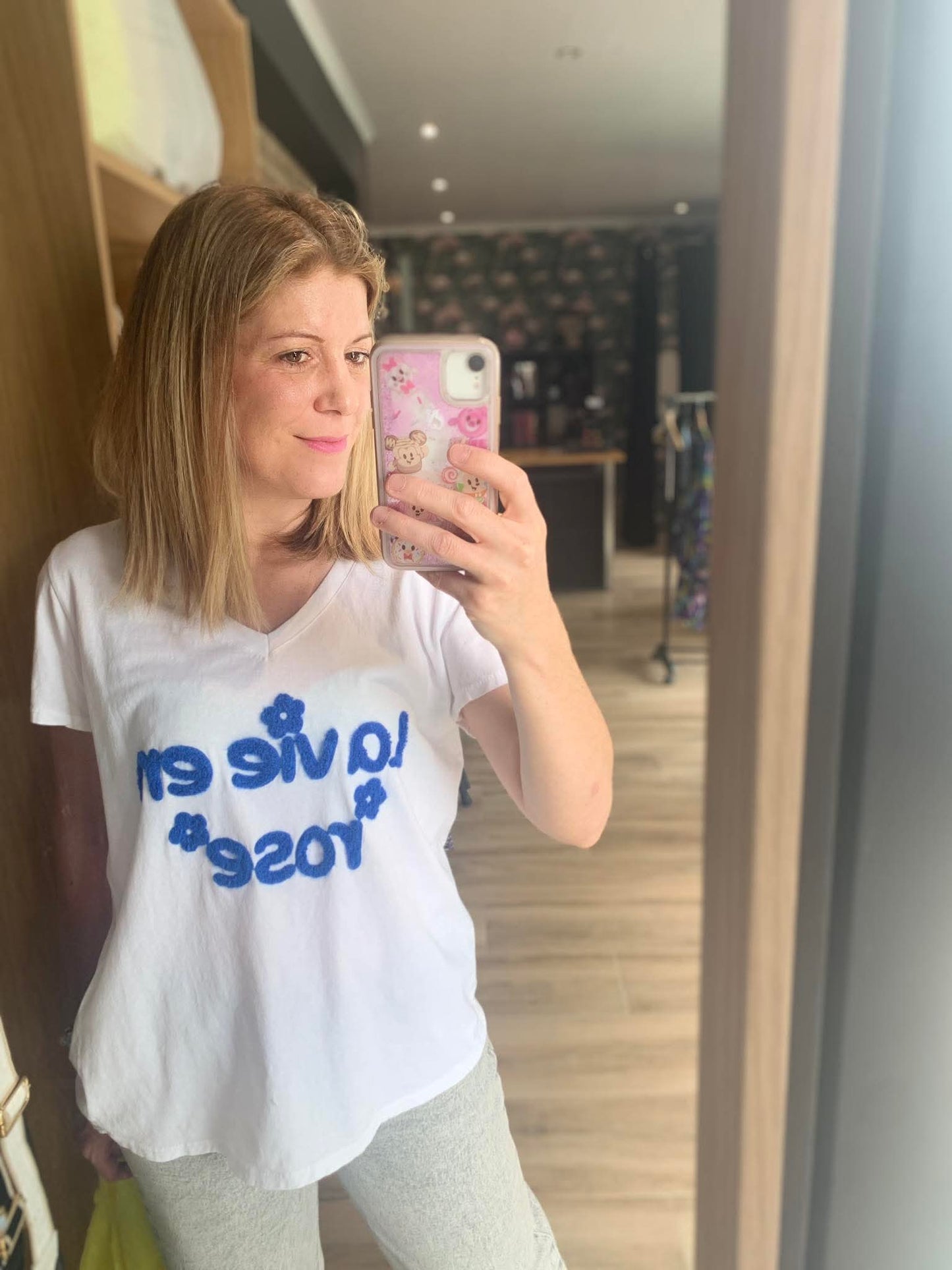 T-shirt blanc « la vie en rose » bleu