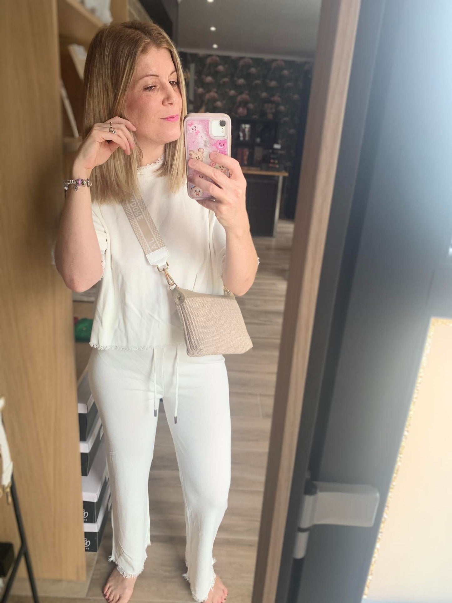 Ensemble fluide blanc cassé