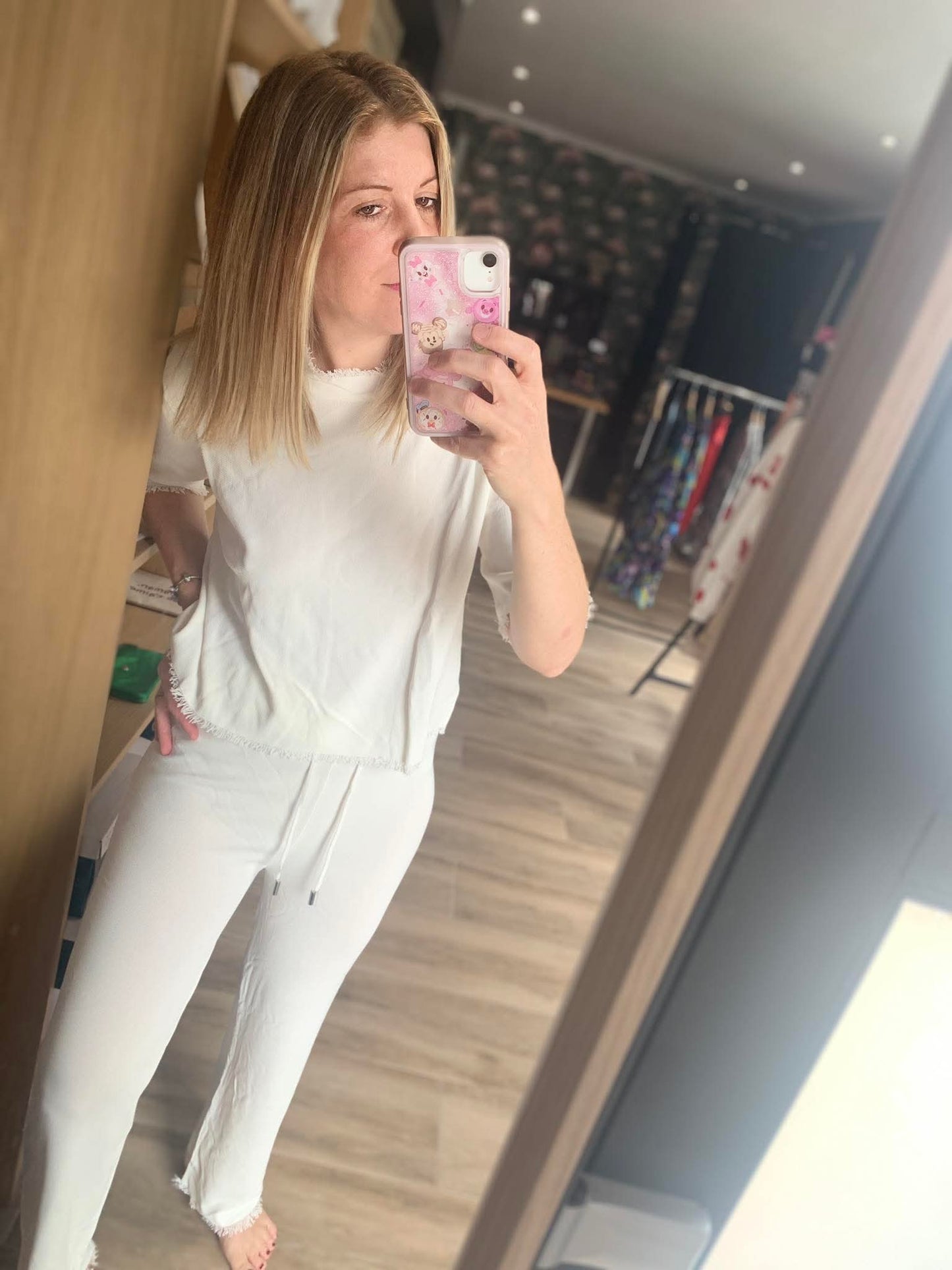 Ensemble fluide blanc cassé