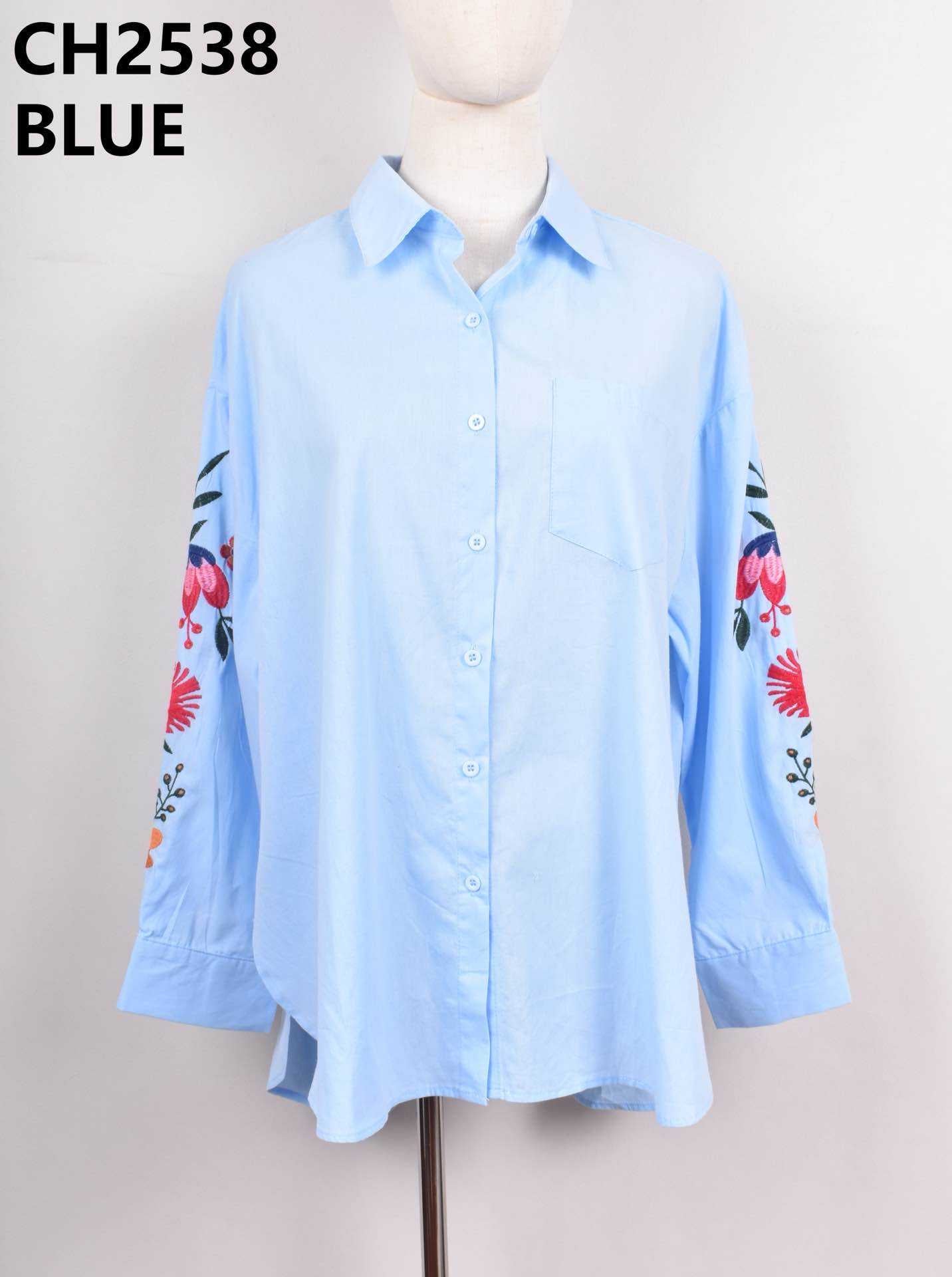 Chemise bleu ciel