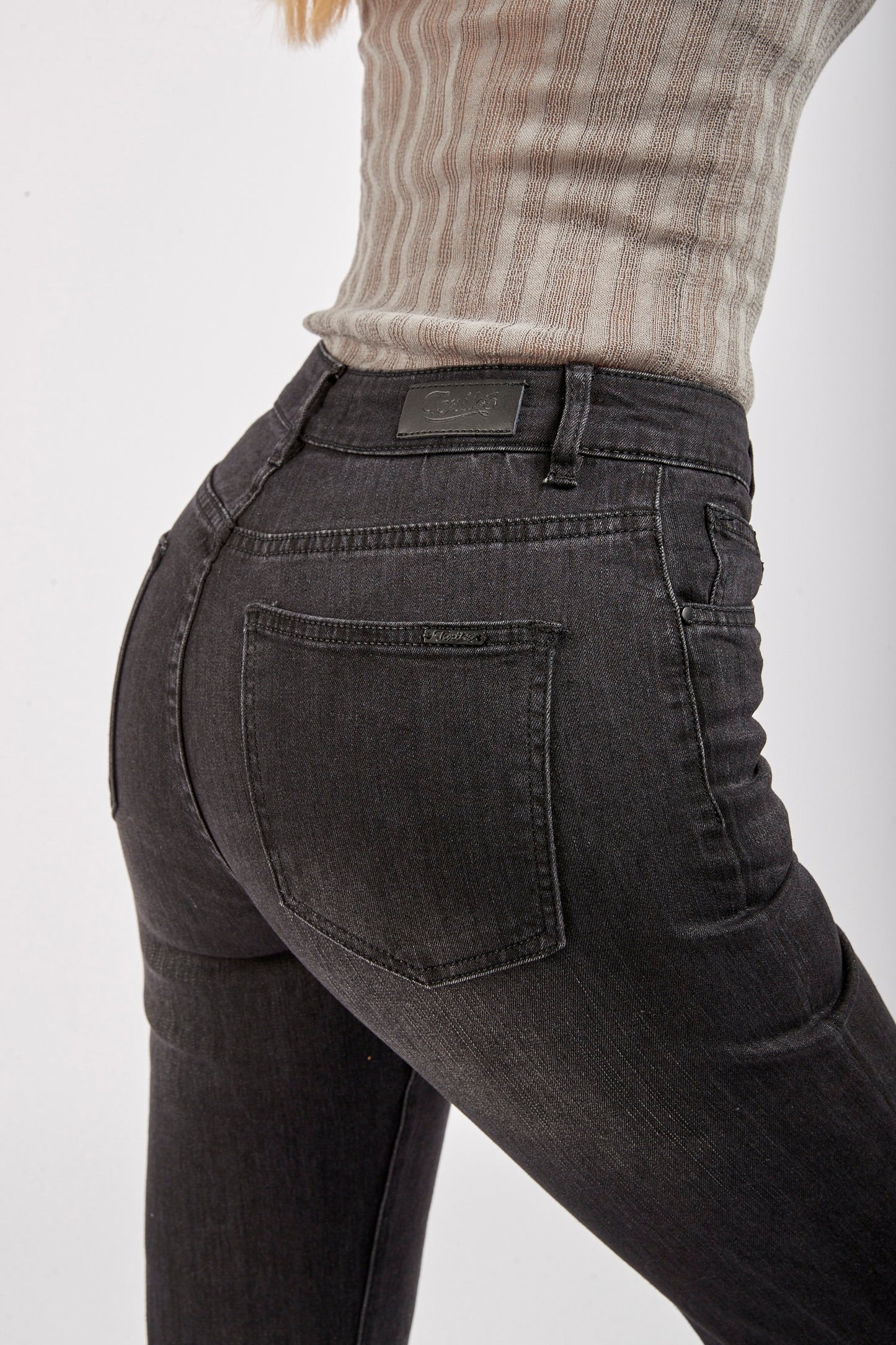 Jean Toxik flare anthracite